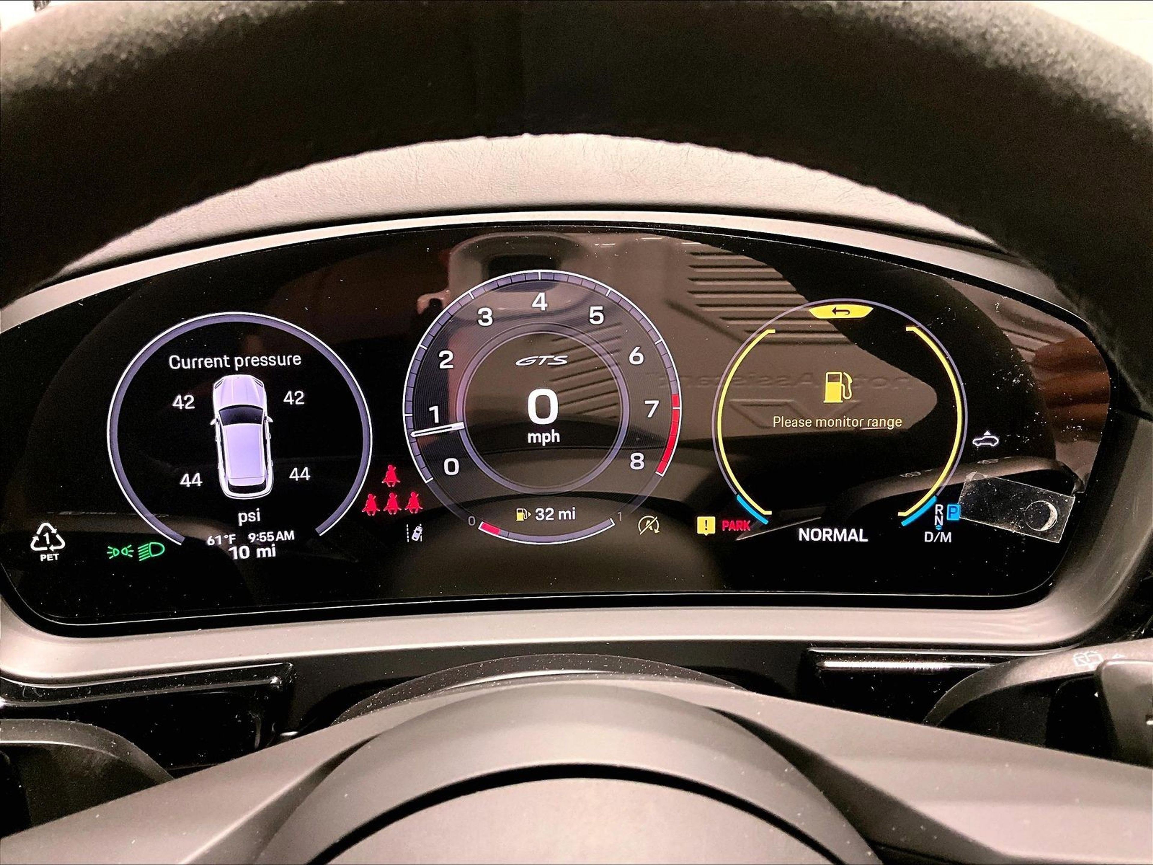 New 2026 Porsche Cayenne GTS image 17