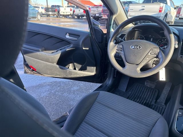 Used 2017 Kia Forte LX w/ LX Popular Package image 15