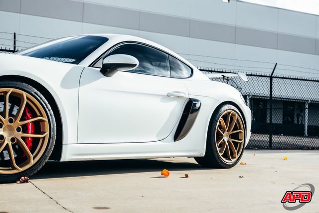 Used 2020 Porsche 718 Cayman GT4 RWD image 30