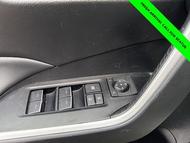 Used 2025 Toyota RAV4 XLE w/ Convenience Package image 19