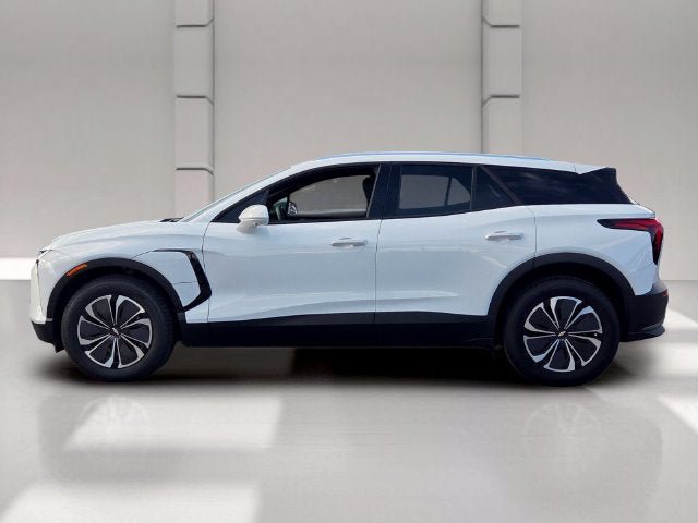 Certified 2024 Chevrolet Blazer EV LT AWD/4WD image 2