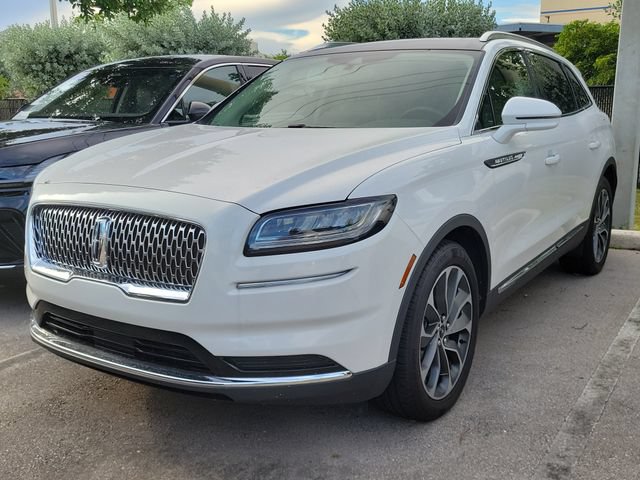 Certified 2022 Lincoln Nautilus Reserve FWD image 2