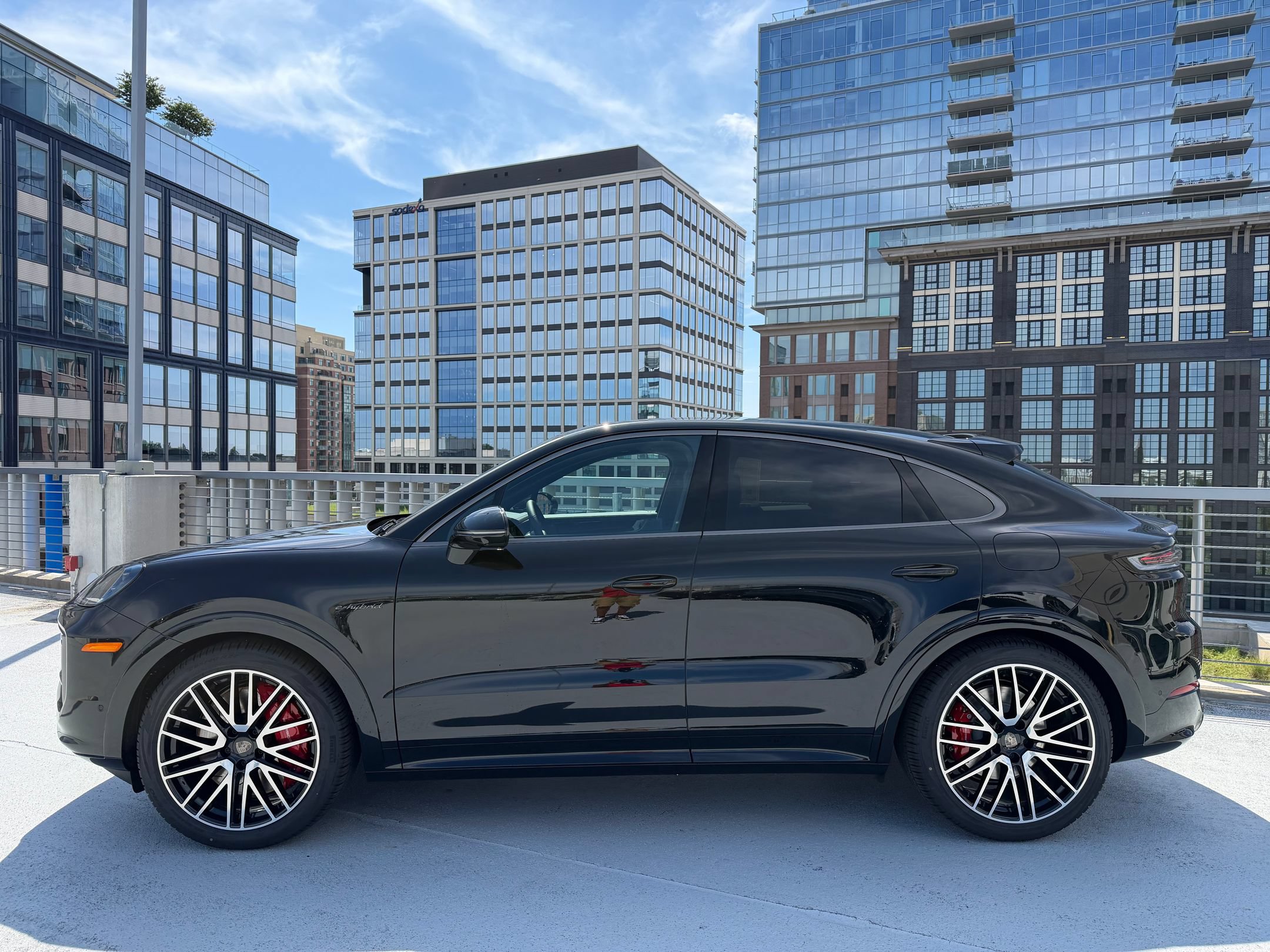 New 2026 Porsche Cayenne Turbo AWD/4WD image 2