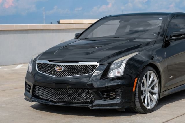 Used 2017 Cadillac ATS V w/ Luxury Package image 6