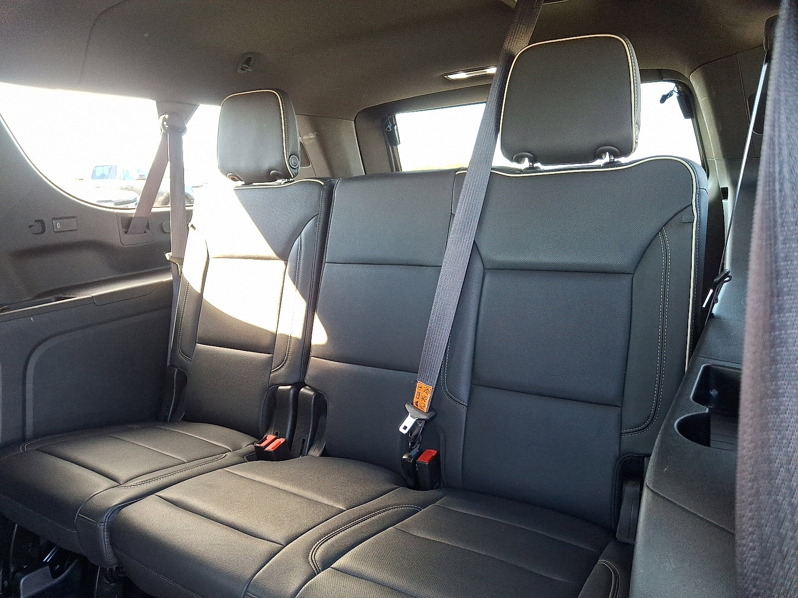 Certified 2024 GMC Yukon XL SLT image 10