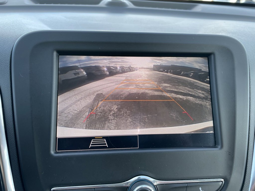 Used 2024 Chevrolet Equinox LT image 17