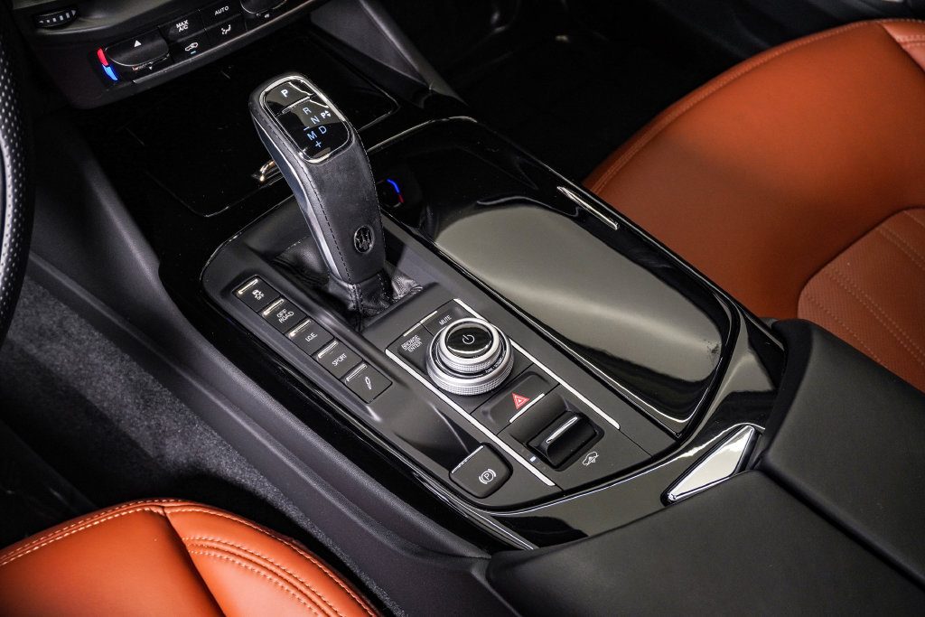 Certified 2023 Maserati Levante Modena AWD/4WD image 22