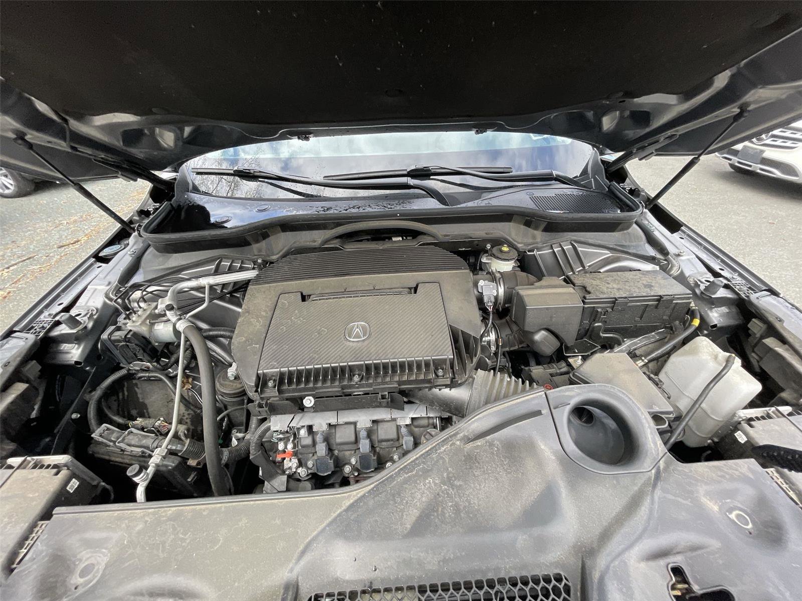 Used 2023 Acura MDX SH-AWD w/ Technology Package image 11