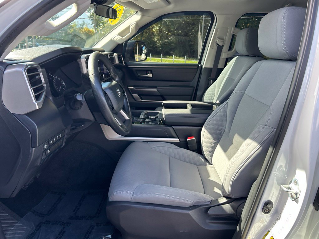 Used 2024 Toyota Tundra SR5 AWD/4WD image 10