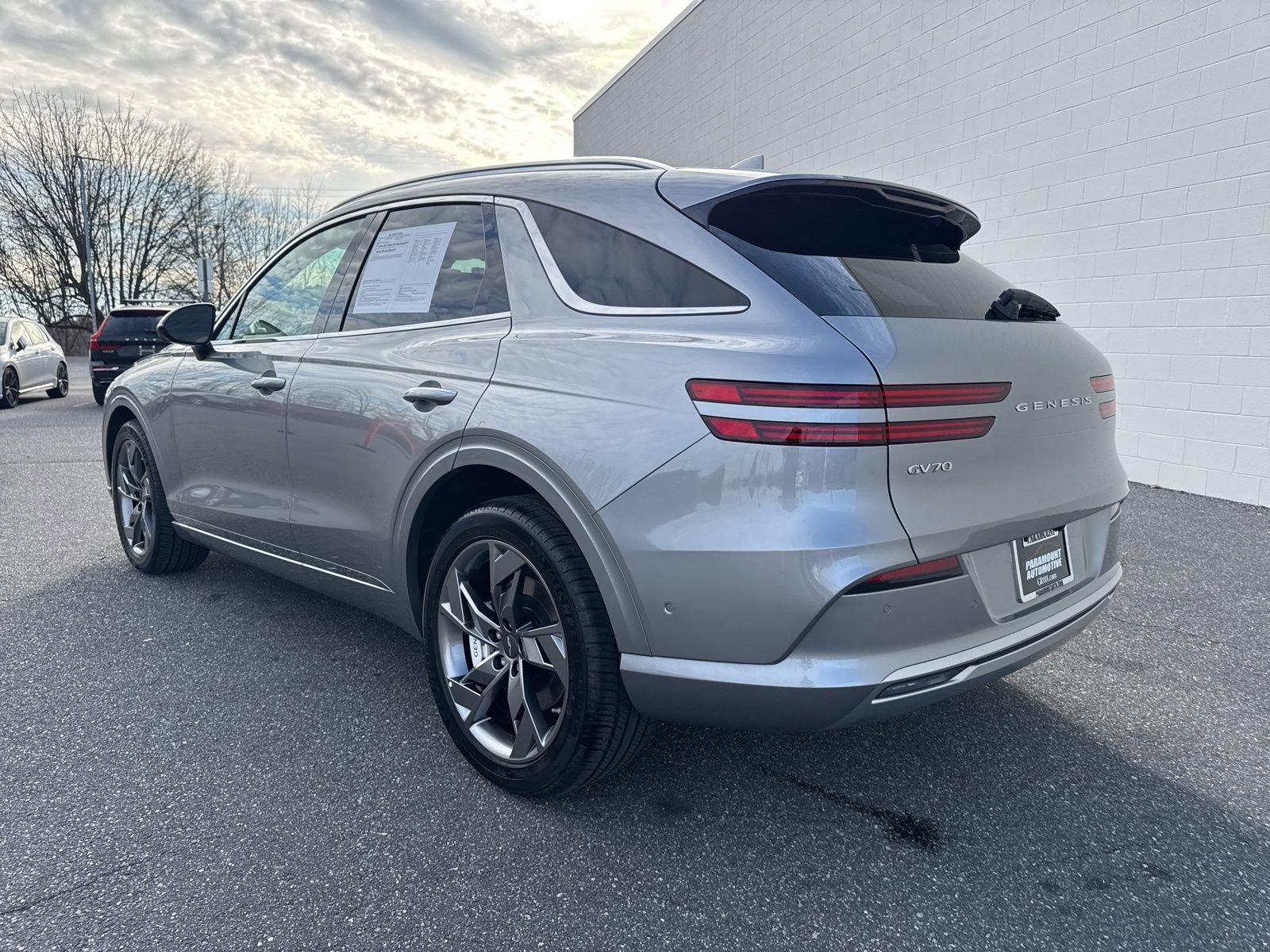 Used 2025 Genesis Electrified GV70 Advanced w/ Prestige Package image 5