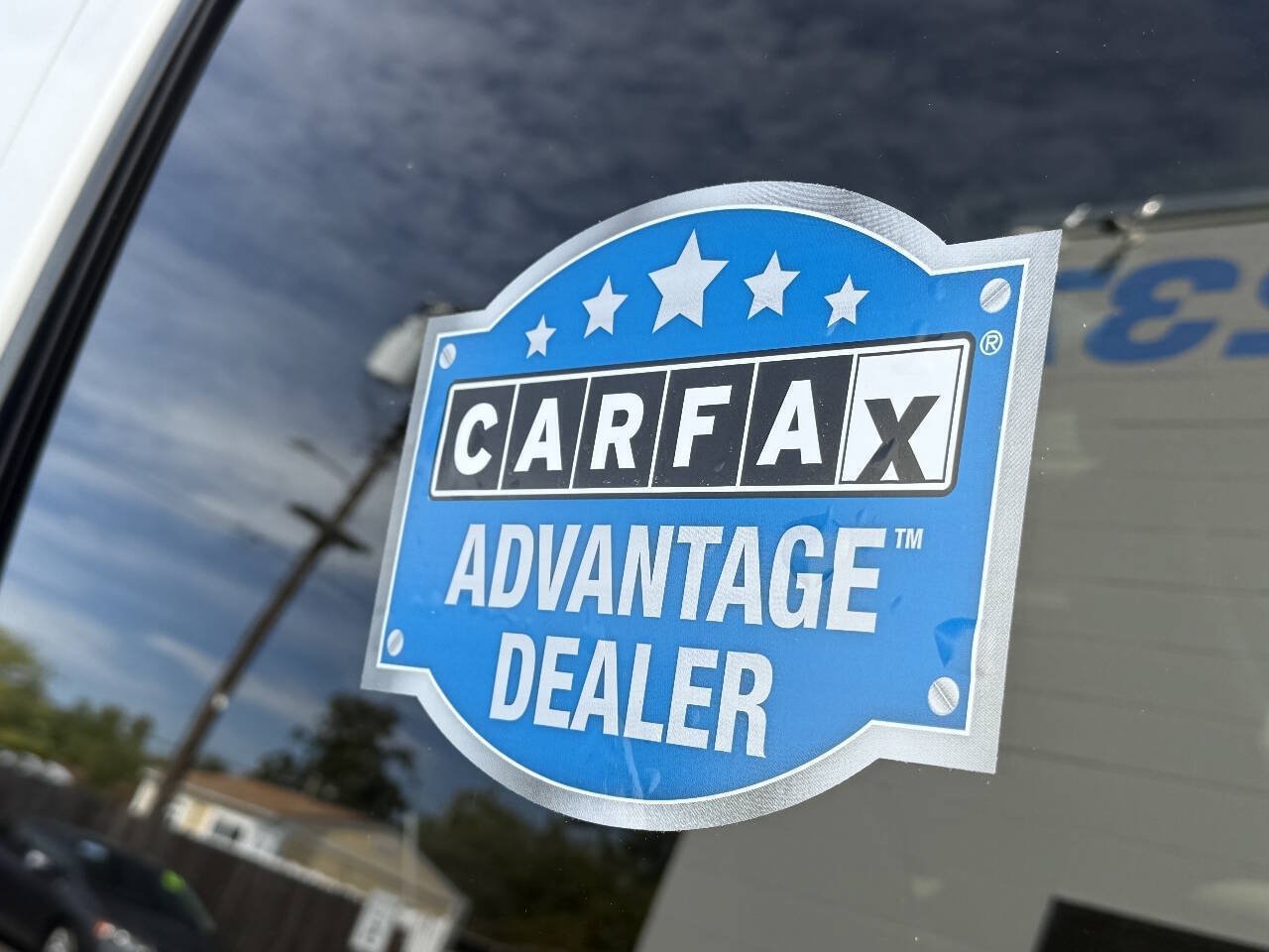 Used 2014 Cadillac Escalade Luxury AWD/4WD image 26