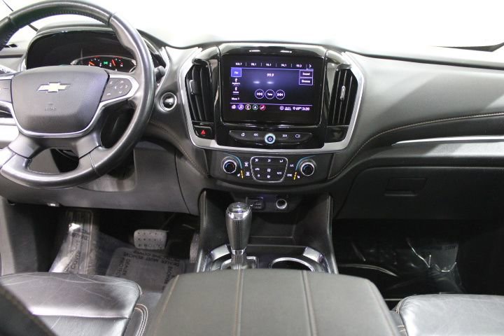 Used 2020 Chevrolet Traverse LT w/ LT Premium Package AWD/4WD image 33