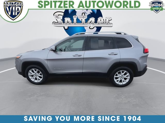 Used 2017 Jeep Cherokee Latitude w/ Cold Weather Group image 6