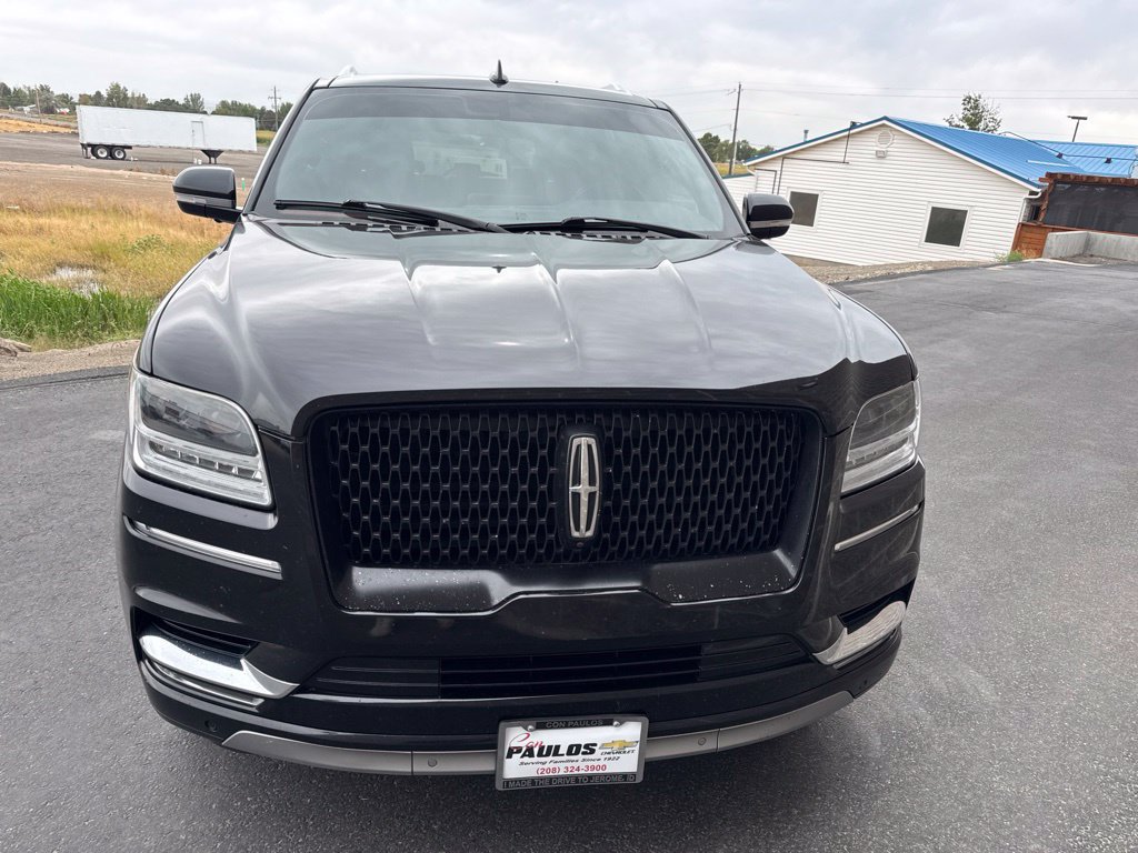 Used 2018 Lincoln Navigator Reserve AWD/4WD image 2