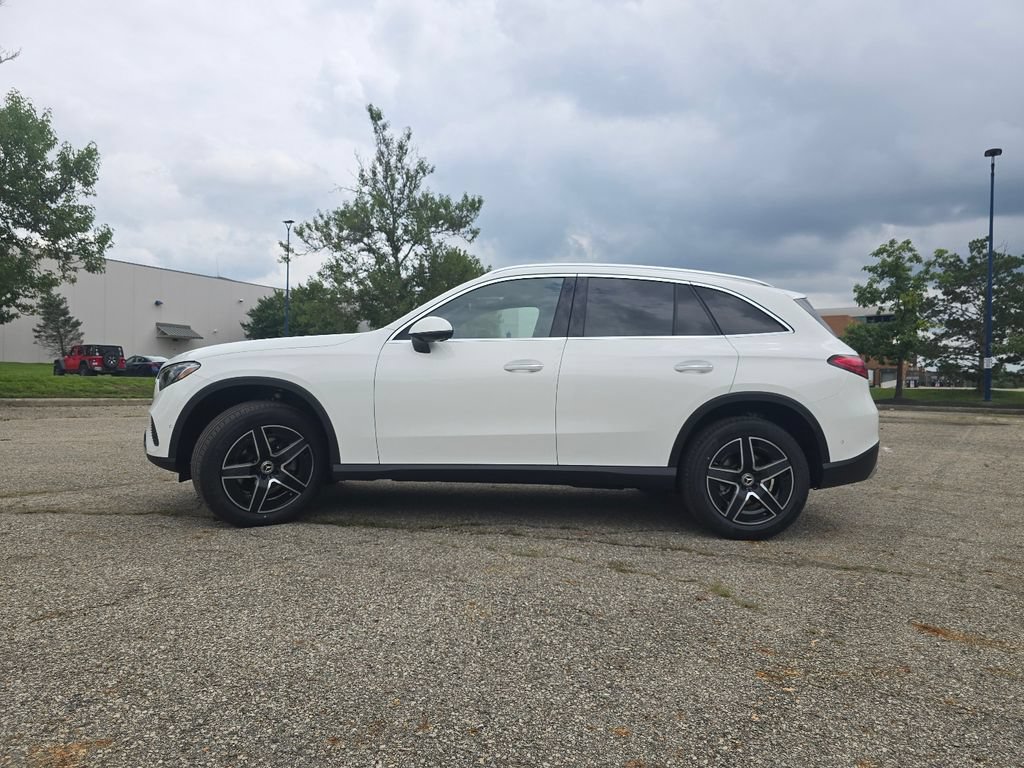 New 2027 Mercedes-Benz GLC 300 4MATIC image 14