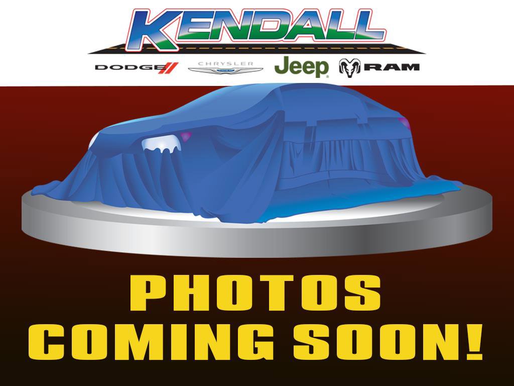 Used 2020 Jeep Grand Cherokee Altitude RWD image 1