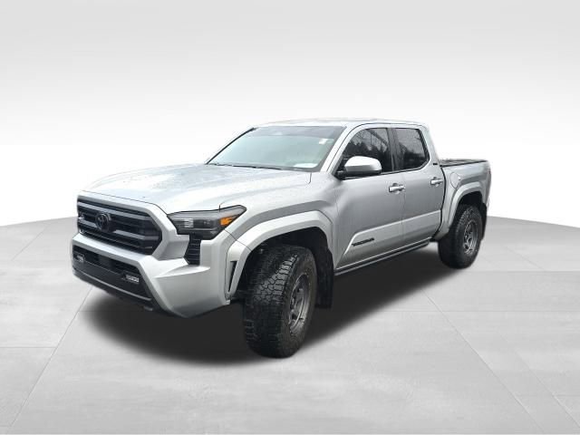 Used 2024 Toyota Tacoma SR5 image 4