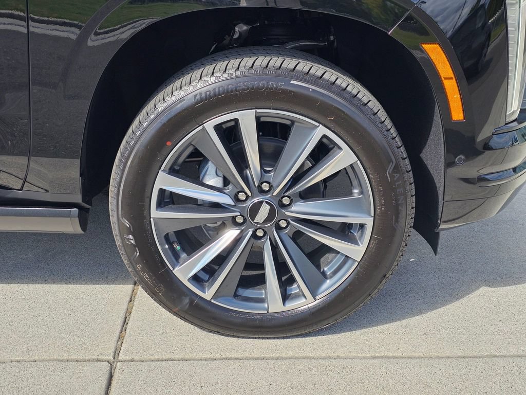 New 2026 Cadillac Escalade ESV Sport AWD/4WD image 9
