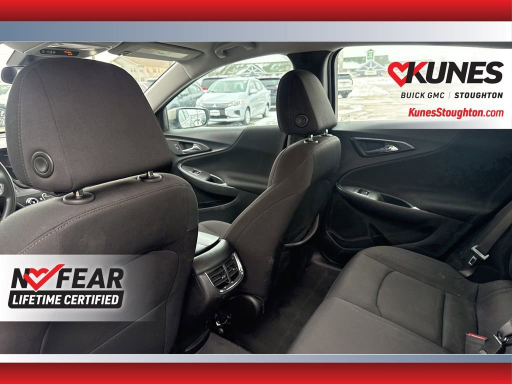 Used 2024 Chevrolet Malibu LT image 31