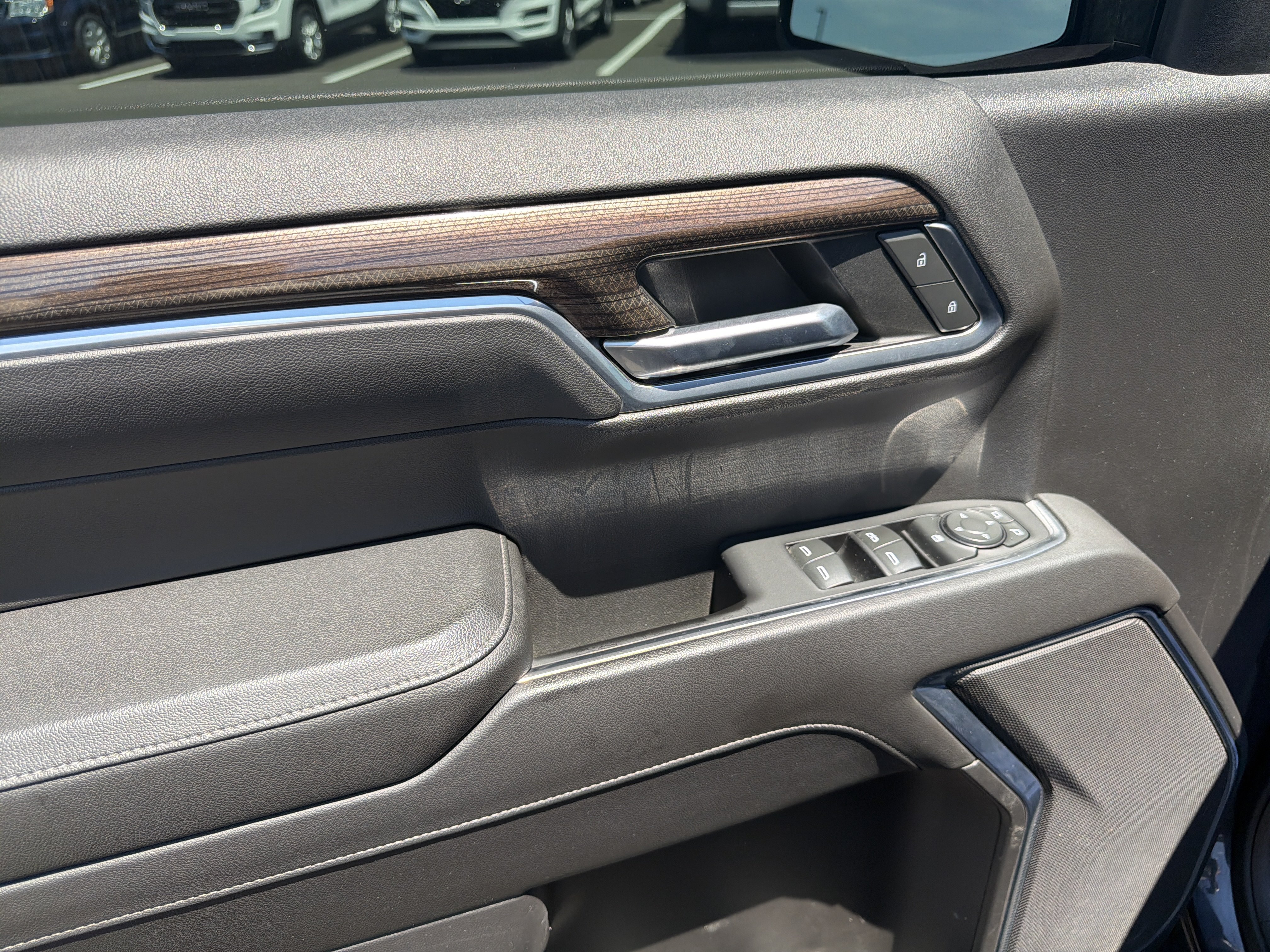 Used 2022 Chevrolet Silverado 1500 LT RWD image 28