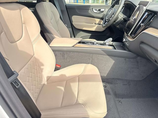 New 2026 Volvo XC60 B5 Plus w/ Protection Package Premier image 14