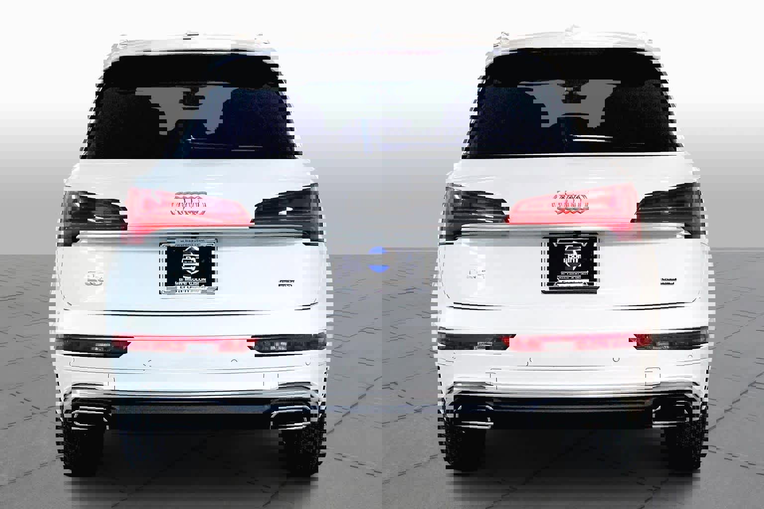 Used 2022 Audi Q5 e Premium Plus image 4