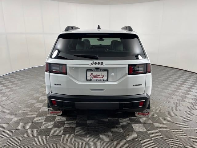 Used 2026 Jeep Cherokee Laredo AWD/4WD image 6