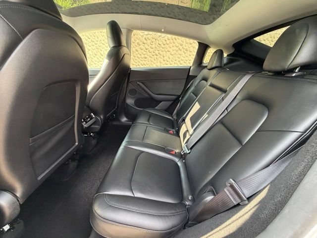 Used 2024 Tesla Model Y Performance AWD/4WD image 18
