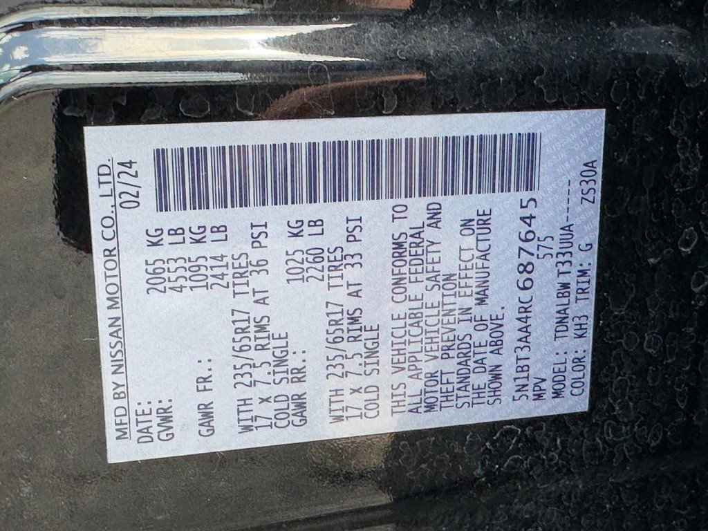 Used 2024 Nissan Rogue S FWD image 25
