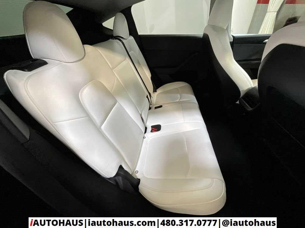 Used 2024 Tesla Model Y Long Range AWD/4WD image 16