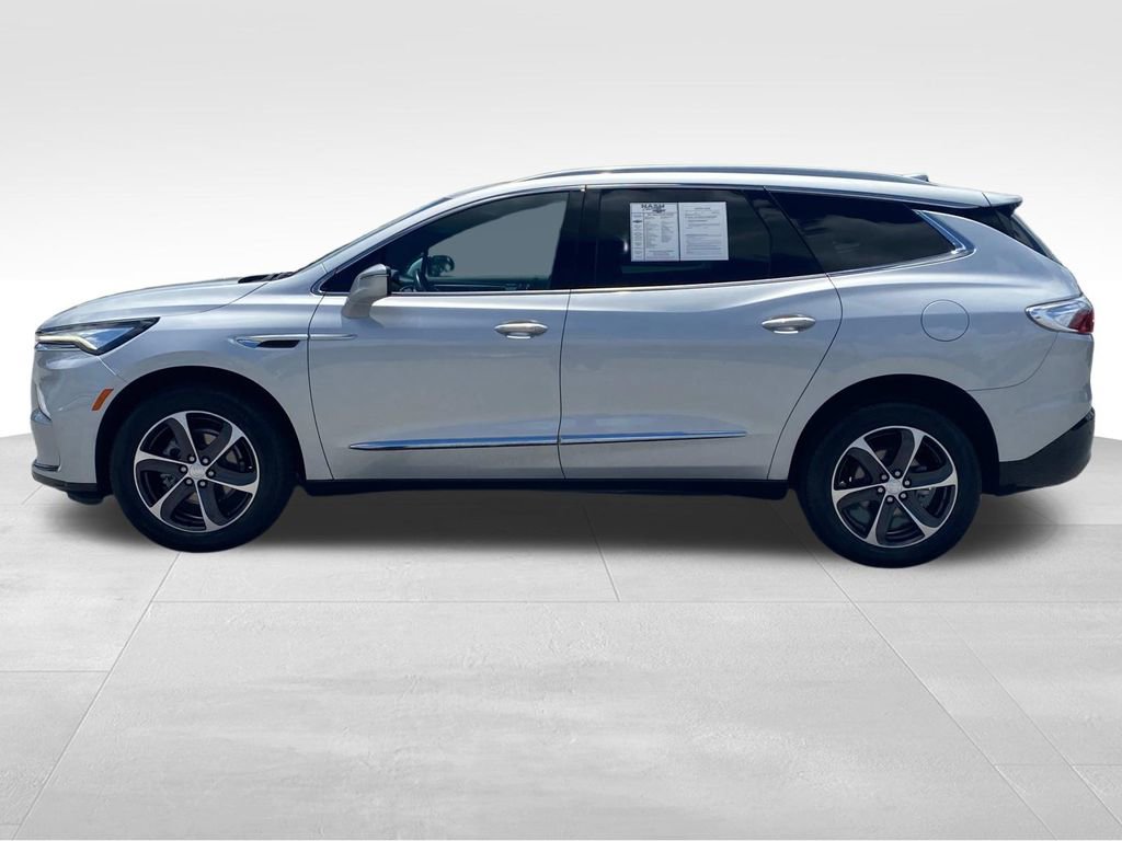 Used 2022 Buick Enclave Essence w/ Experience Buick Package image 7