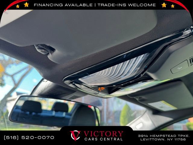 Used 2024 BMW 330i Sedan image 36