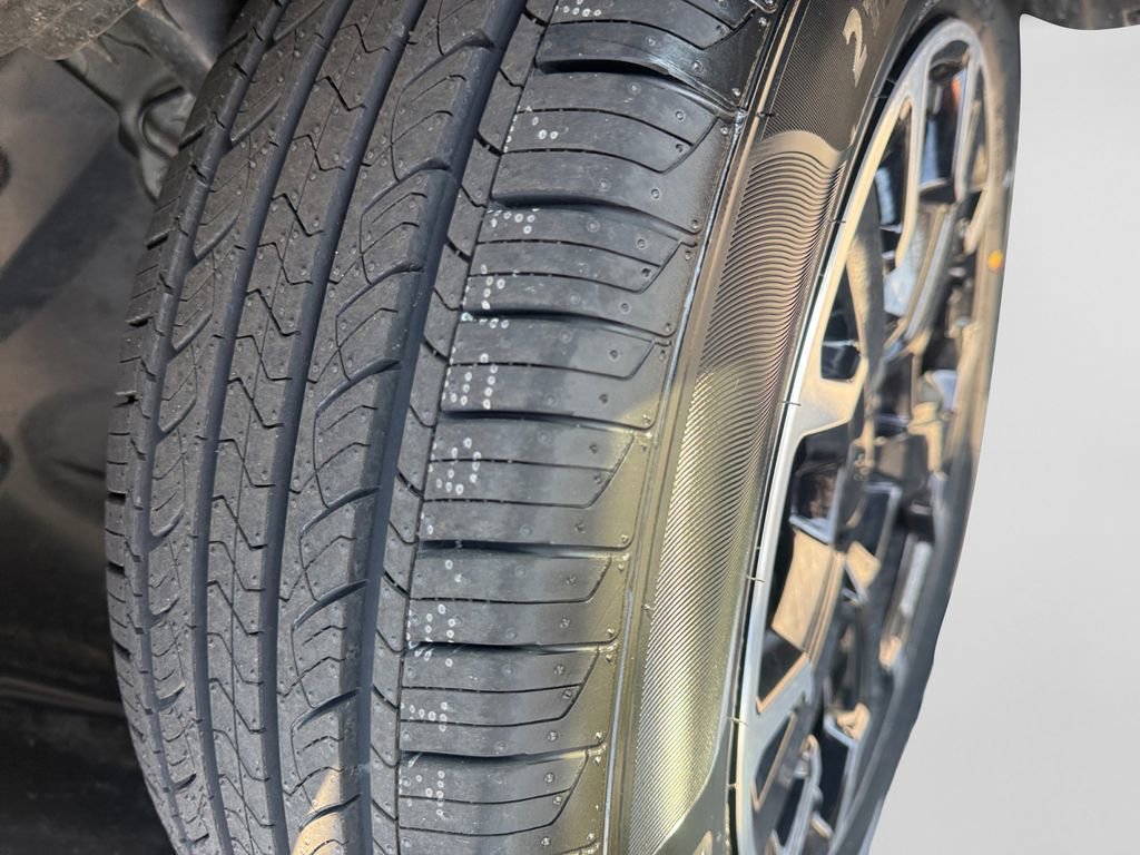 Used 2023 Jeep Renegade Latitude AWD/4WD image 19