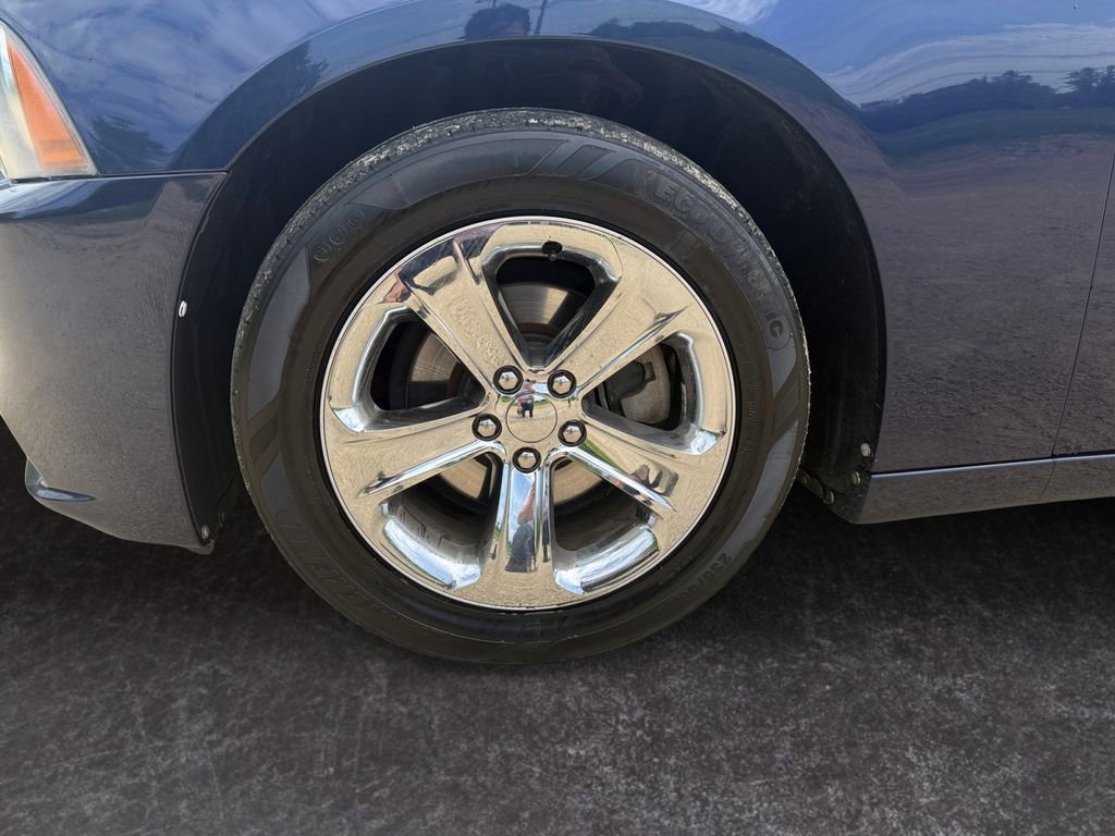 Used 2013 Dodge Charger SXT Plus RWD image 17