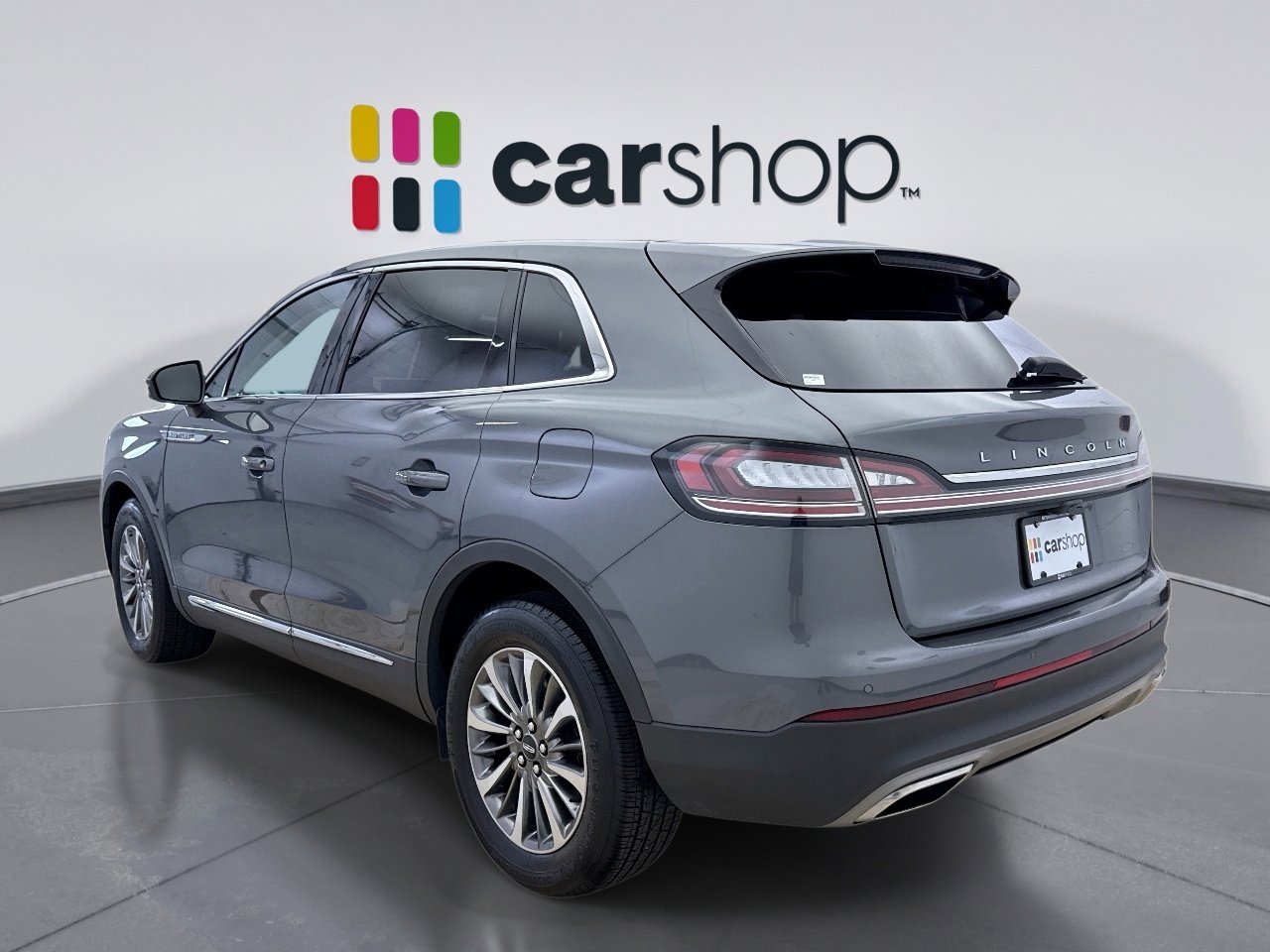 Used 2022 Lincoln Nautilus AWD w/ Premium Package image 3