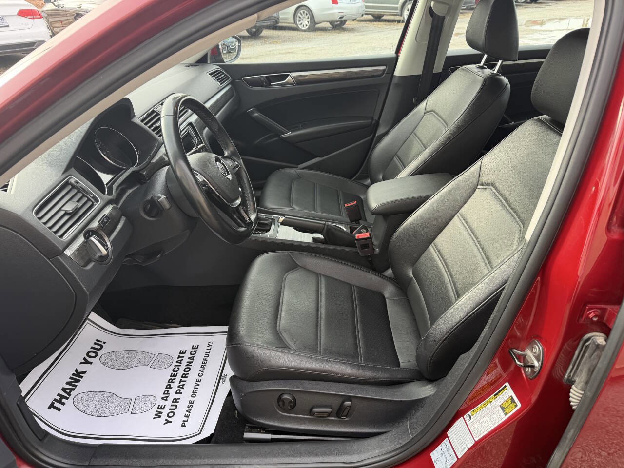 Used 2017 Volkswagen Passat 1.8T SE image 10