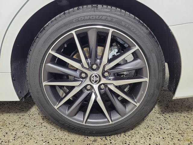 Used 2023 Toyota Camry XLE FWD image 8