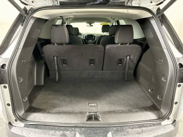 Used 2019 Chevrolet Traverse LT FWD image 26