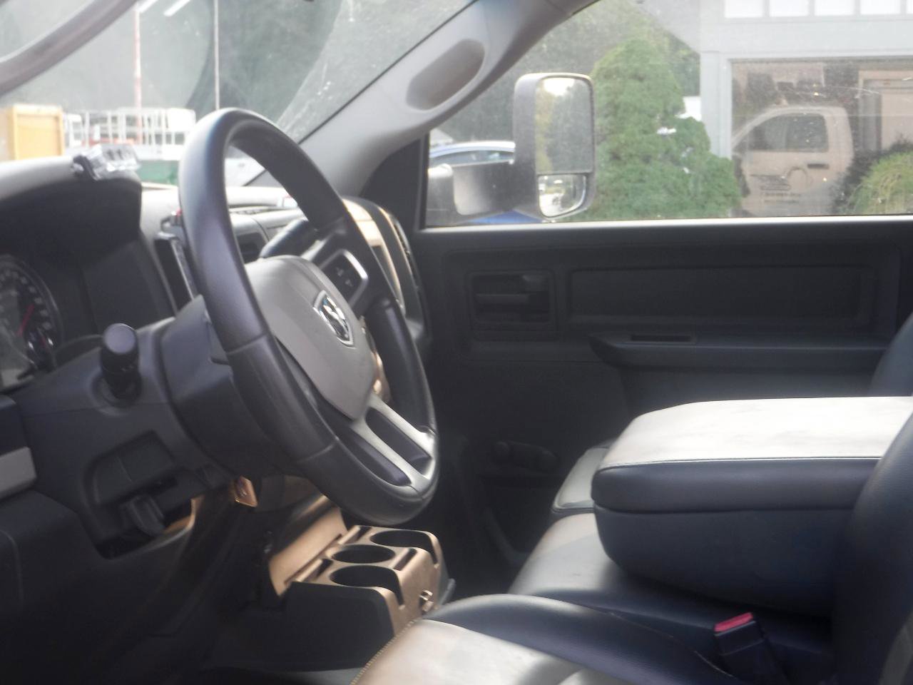 Used 2011 RAM 5500 2WD Regular Cab w/ Cold Weather Group image 7