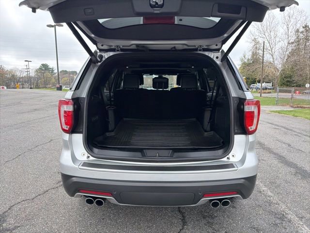 Used 2019 Ford Explorer Platinum image 8