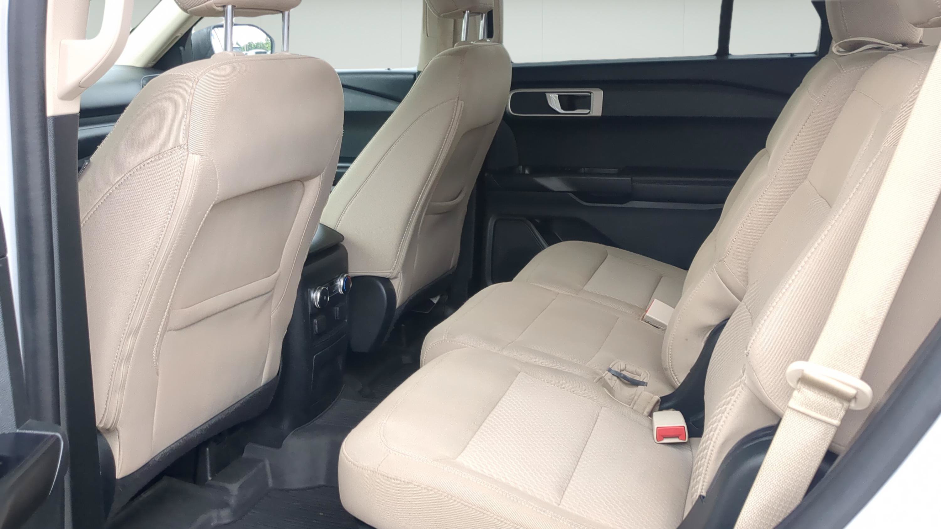 Used 2021 Ford Explorer 2WD image 19