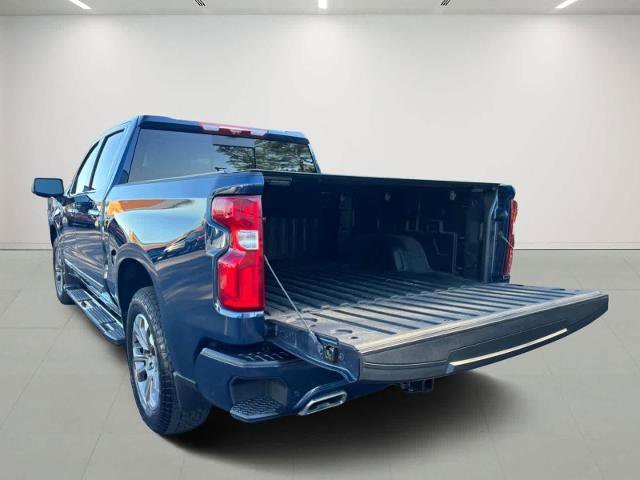 Used 2023 Chevrolet Silverado 1500 High Country w/ Technology Package image 6