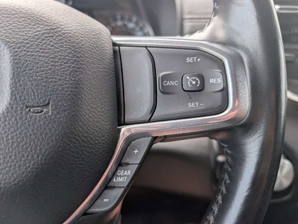Used 2023 RAM 1500 Laramie AWD/4WD image 15