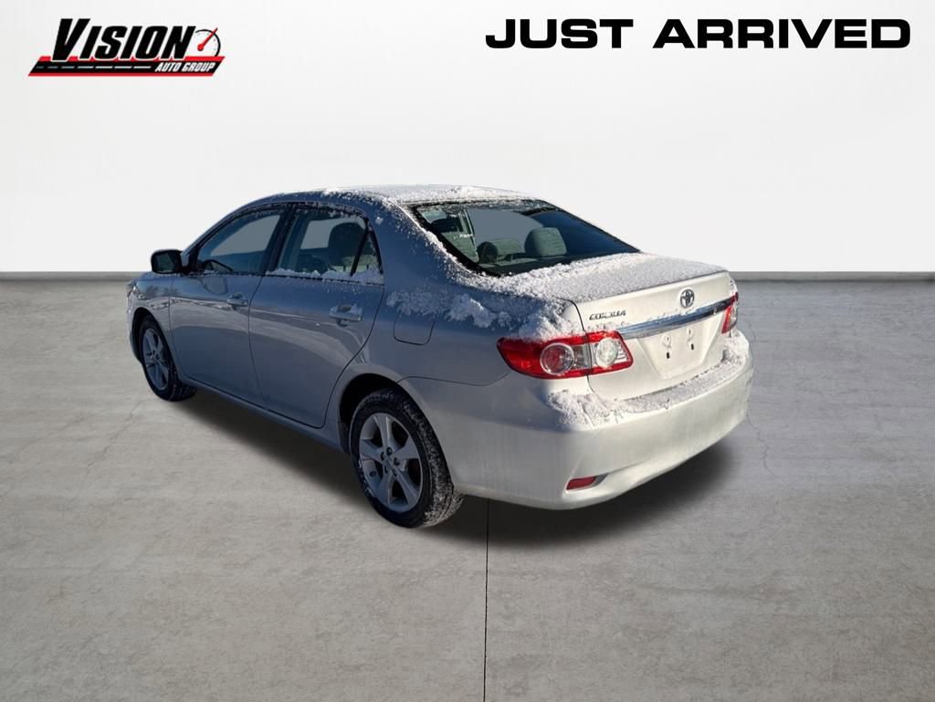Used 2012 Toyota Corolla image 3