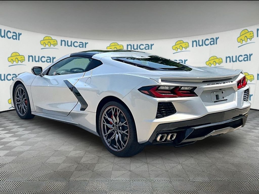 Used 2024 Chevrolet Corvette Stingray Preferred Cpe w/ Battery Protection Package RWD image 4