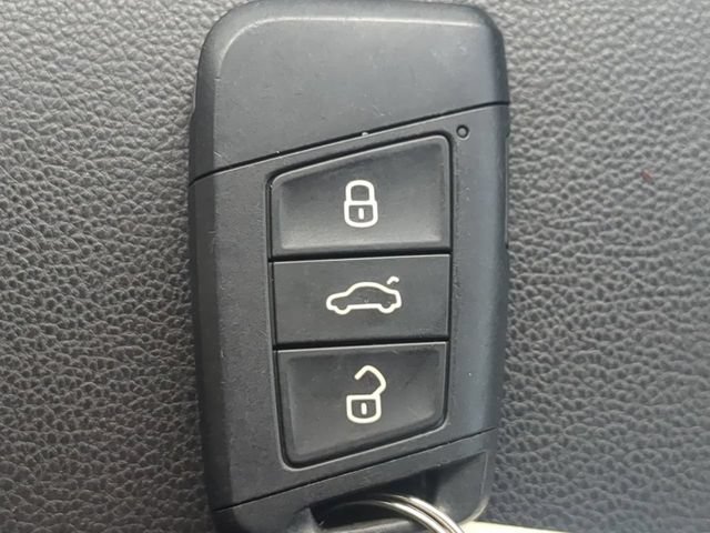 Used 2020 Volkswagen Arteon SE FWD image 26