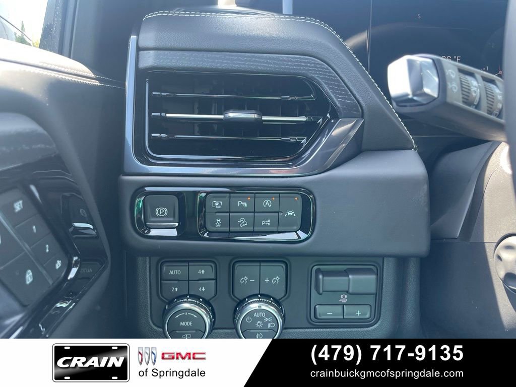New 2026 GMC Yukon AT4 Ultimate AWD/4WD image 13