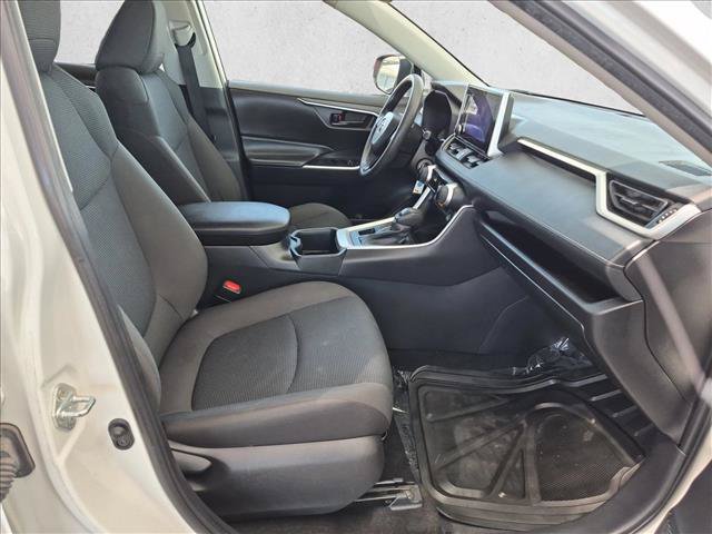 Used 2024 Toyota RAV4 LE AWD/4WD image 20