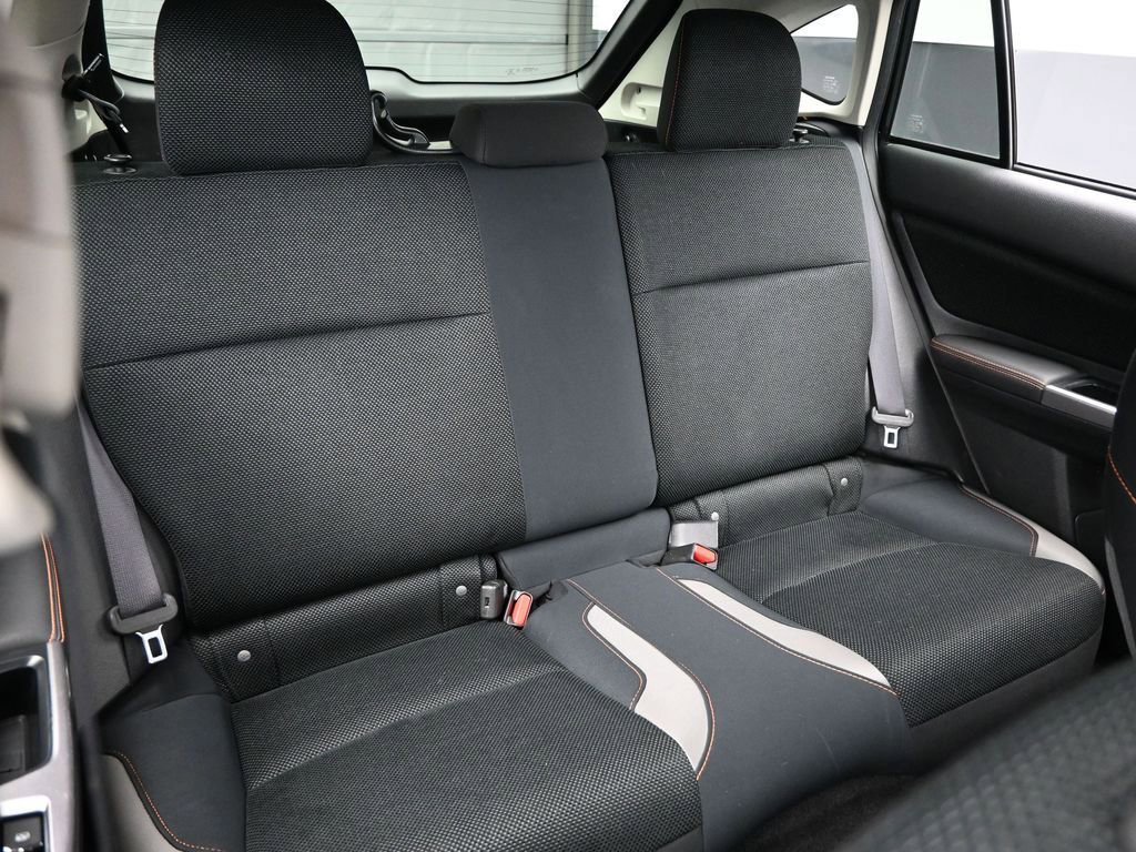 Used 2017 Subaru Crosstrek 2.0i Premium image 33