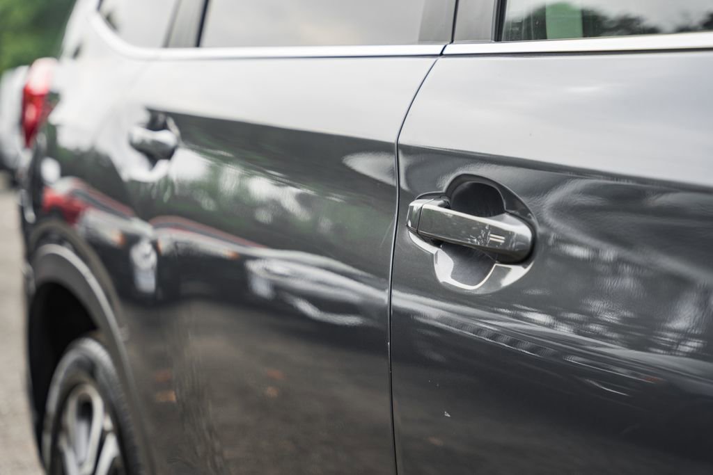 Used 2023 Subaru Ascent Limited image 16